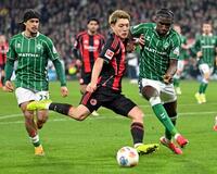 ブレーメンの菅原がアシスト