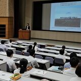 「被害者にも加害者にもならないで」　那須雪崩事故遺族の高瀬さん、県新採教員100人に講話