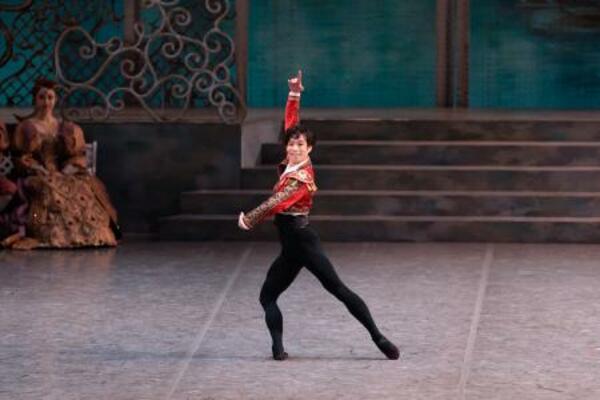 　東京バレエ団の「ドン・キホーテ」でバジルを踊る二山治雄（Ｃ）Ｓｈｏｋｏ　Ｍａｔｓｕｈａｓｈｉ