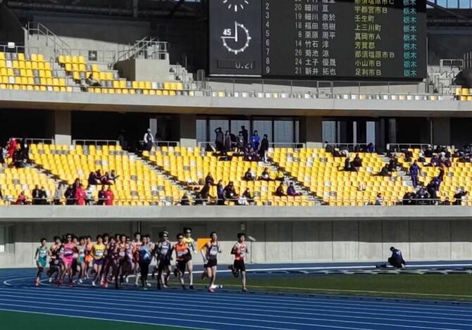 出走する３区の選手たち