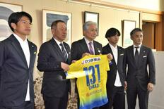 栃木ＳＣ、リーグ優勝とＪ２復帰誓う　「スタートダッシュ決めて」 知事が…