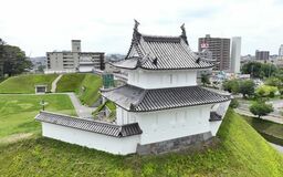 【夕刊】白く輝く櫓、再び