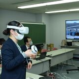 職場の様子ＶＲで　栃木県実証事業　遠隔地から就職後押し