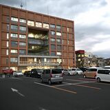 佐野市役所駐車場を有料化　来年１月から、終日利用可能に