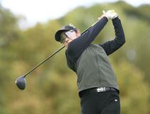 藤田さ１打差３位発進