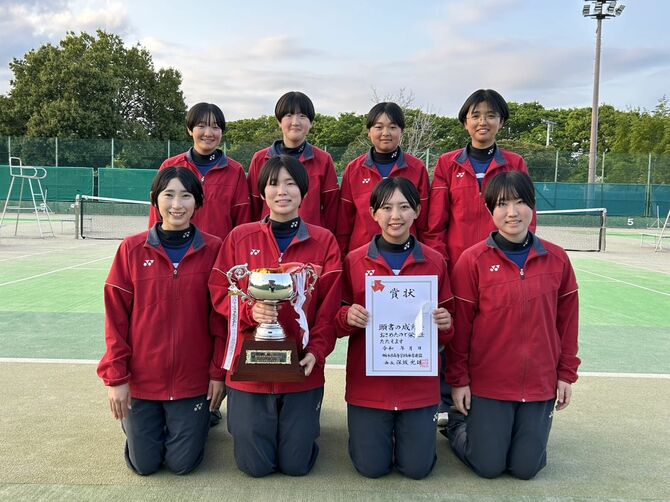 ソフトテニス女子団体優勝の白鷗足利