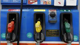 政局優先 自民苦渋の譲歩