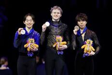 世界フィギュア、鍵山優真は銀