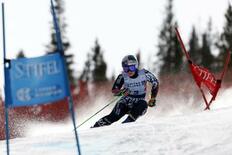 女子大回転ＮＺのロビンソンがＶ