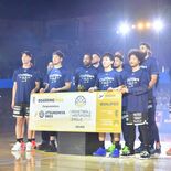 宇都宮ブレックス、ブレアリでEASL初優勝セレモニー 観衆4000人超…
