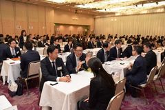 県内外の大学と企業が情報交換／宇都宮で就職セミナー