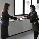 寄宿舎問題で懇談会を　保護者ら県教育長に依頼書　県教委の報告書「疑問が残る」