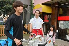 宇都宮の空気感　満載　来月上映「キスできる餃子」 若手俳優の好演光る