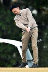 ゴルフ「キング・オブ・チャンピオンズ大会」　石山（オリムピック・スタッフ足利）が初V