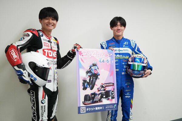 レースをPRする二輪の吉田(左)と四輪の野村=下野新聞社