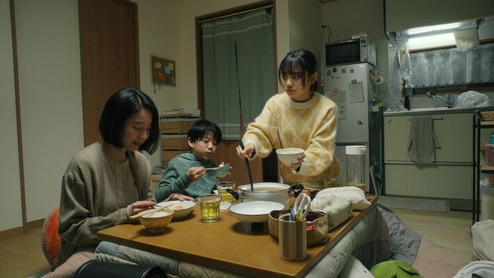 県が作成したヤングケアラー理解促進動画の一場面
