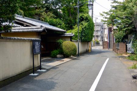 鎌倉街道上つ道とされる道=東京都東村山市