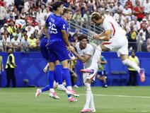 イングランド 難敵に4発