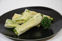 ＜春のアスパラ巻き＞アスパラガスの味食感を楽しむ
