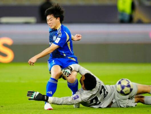 　町田―アルアハリ　前半、先制ゴールを決める町田・相馬＝ジッダ（共同）