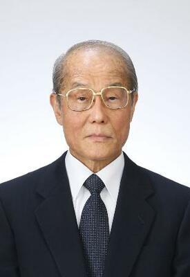 　小笠原日出男さん
