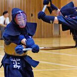 小山三、競り勝ち連覇　県中学総体、剣道男子団体