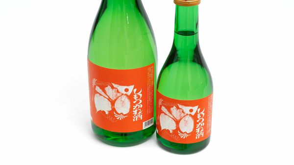 島崎酒造としもつかれブランド会議がコラボレーションした「しもつかれ酒」