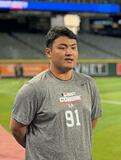 佐々木麟太郎がパワーをアピール