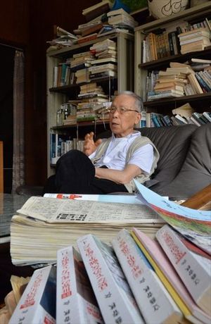 １５歳の時、中島飛行機宇都宮製作所に動員された片岡定光さん。「栃木県じゅうの学校が集まってきたようだった。今にして思えば異常ですよ」と振り返る＝２日、益子町七井