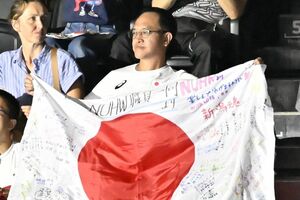 下山コーチ（栃木出身）と二人三脚10年　決勝で自己新　パリオリンピック競泳８位の水沼選手