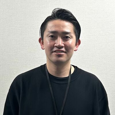 高見諒
