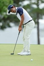 金谷は９３位、平田１２４位