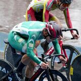 自転車成年男子の貝原逆転Ｖ　重量挙げ、馬術、ゴルフで準優勝