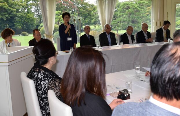 会員らが出席して開かれた宇都宮キワニスクラブ設立総会＝17日午後、宇都宮市西原町