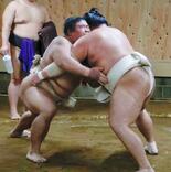 伯桜鵬、新三役へ意気込み