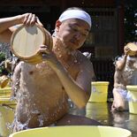 大暑に水かぶり、身を清める　真岡・長沼八幡宮で「禊」
