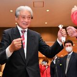 福田知事 県政初の５選　21万票差で圧勝　栃木県知事選