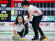 カーリング女子、ロコは初黒星