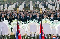 北朝鮮で金永南氏の国葬