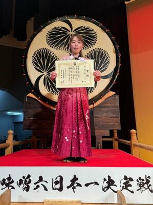 大太鼓シニア部門で準優勝に輝いた高場さん（岩舟武蔵太鼓提供）