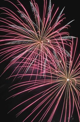 クリスマスイブを飾った花火