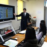 ネット上の犯罪情報、警察に提供を　県警が外国人留学生に協力呼びかけ　200人が説明聞く