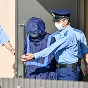 鹿沼市教育長「心よりおわび」　不同意わいせつ容疑で教員逮捕受け