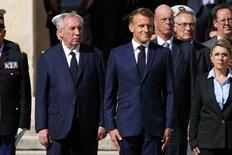 【仏内閣不信任】少数与党、見えぬ安定
