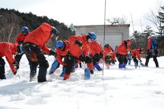 県警の冬季合同山岳訓練