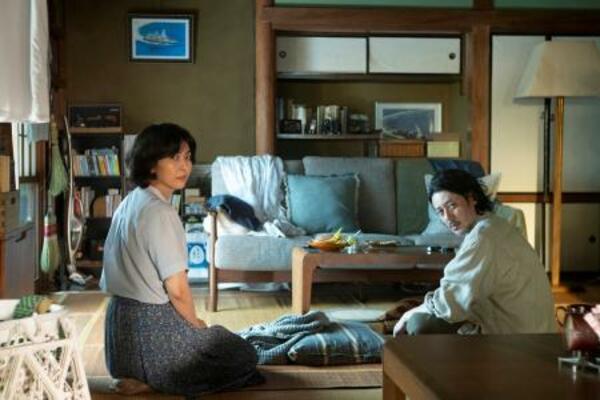 （Ｃ）２０２５映画『夏の砂の上』製作委員会