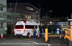 サバイバルナイフで襲撃か