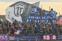 ピッチ内外 歓喜爆発