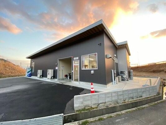 シカのジビエを加工する「鹿加工センター伊賀上野工場」＝三重県伊賀市