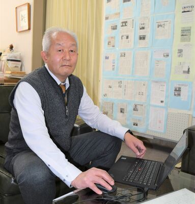 ３年間で1300本超の校長室便りを発信した青柳校長
